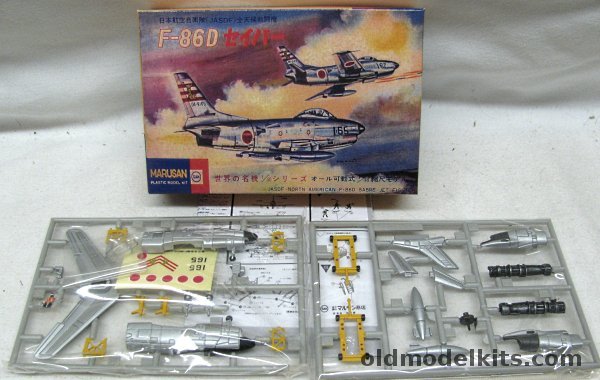 Marusan 1/100 F-86D Sabre Dog - JASDF - Factory Painted, 425 plastic model kit